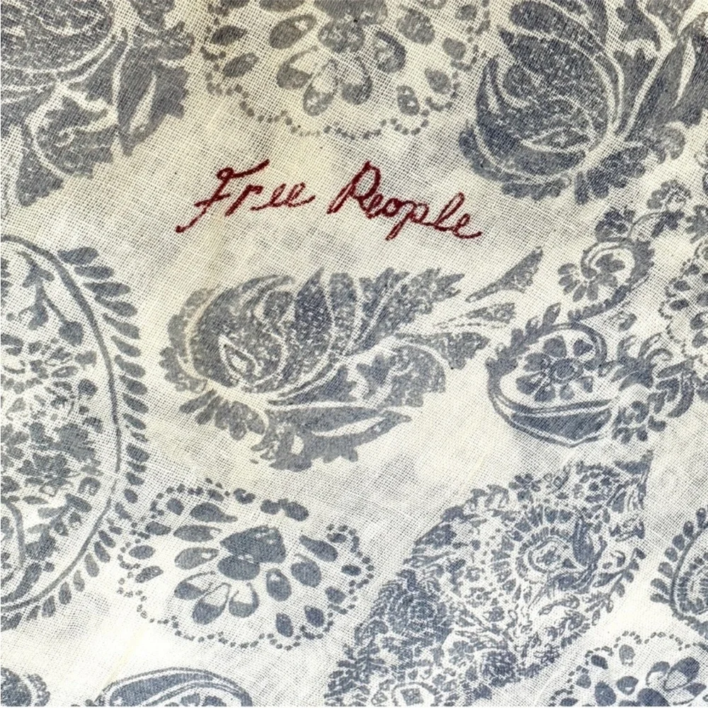 NEW FREE PEOPLE  Paisley Shoulder Bag Lavender White NWT - Picture 5 of 6